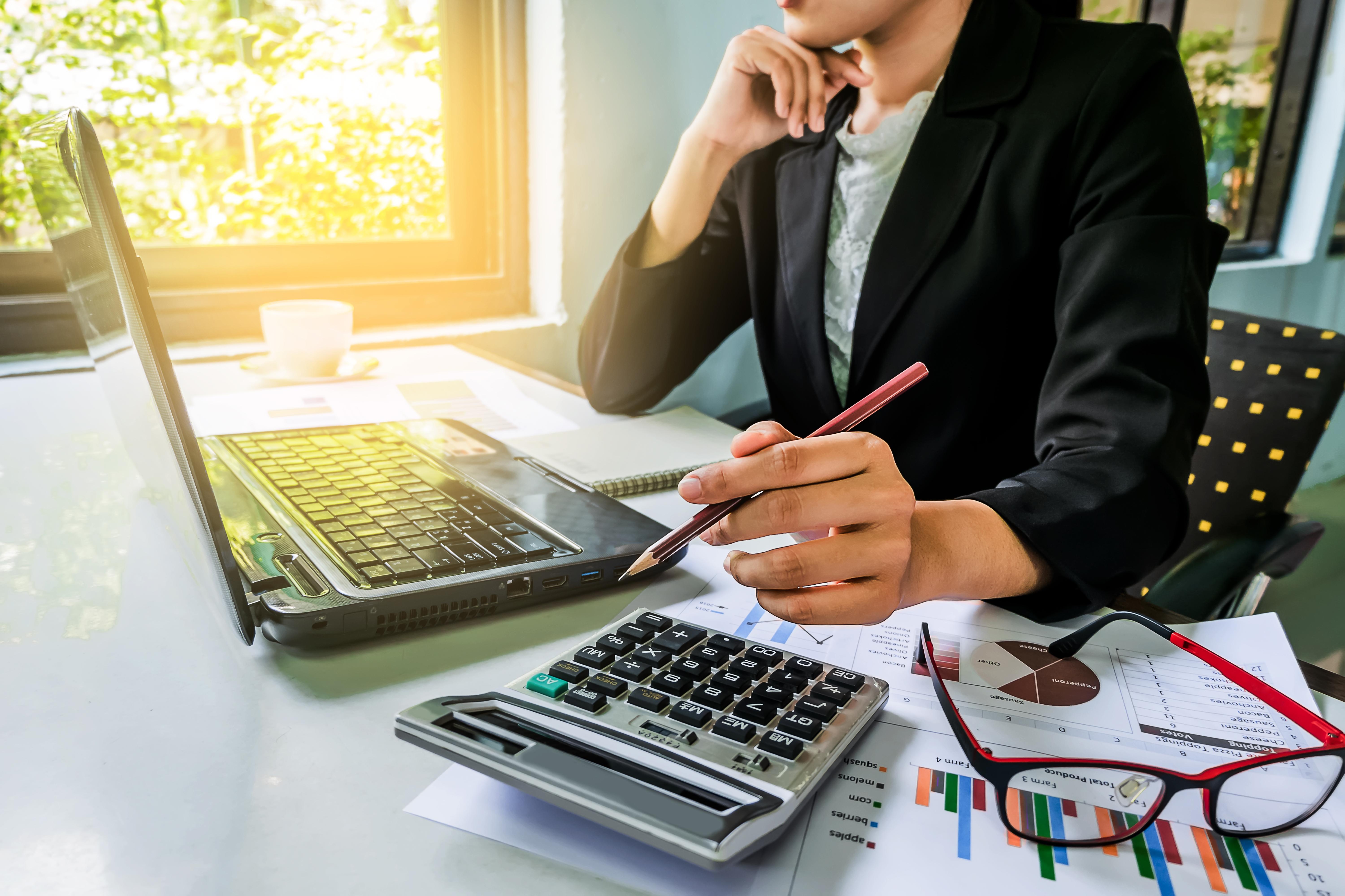 Bookkeeping and Accounting Services for Delivery Drivers, Uber, Deliveroo, and Taxis